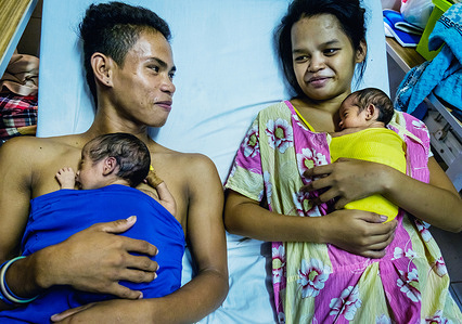 Skin-to-skin contact between parents and newborn babies after birth at San Miguel Birthing Facility, Tagum City.