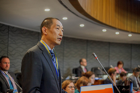 Welcome remarks by Dr Takeshi Kasai, WHO Director of Programme Management, during the opening session of the Second Regional Forum of WHO Collaborating Centres in the Western Pacific held at the Regional Office for the Western Pacific in Manila, Philippines on 28-29 November 2016.   Read more: https://www.who.int/westernpacific/whocc-forum/second-forum