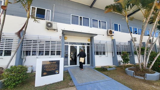 Façade of Tonga Ministry of Health's main administrative building, where the WHO Tonga country liaison office is also located.   Read more about our work in Tonga at the https://www.who.int/tonga .